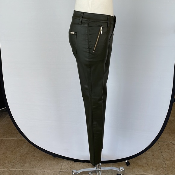 NWT WHBM MidRise Coated Moto Skinny Green 2R - Picture 13 of 16